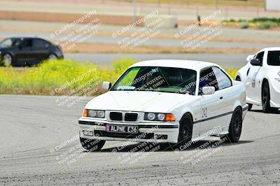 media/May-04-2024-Team Topak Racing (Sat) [[1dff1aa745]]/Inter Low 2/Session 3/